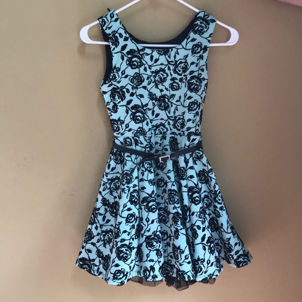 girls dress